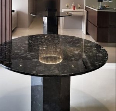 GRANITE TABLE ROUND